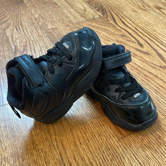 Jordan Other - Jordan Brand Loyal Triple Black Sneakers. Size 6c. Excellent Condition.